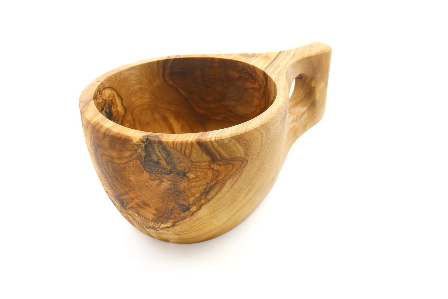 Vintage-style wooden drinkware for your warm drinks