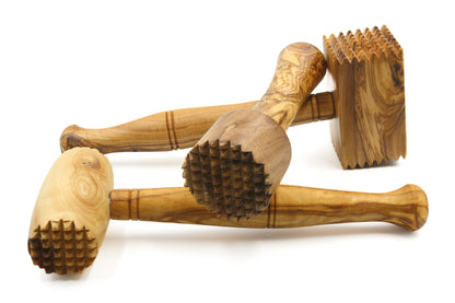 Olive wood meat tenderizer with a classic design