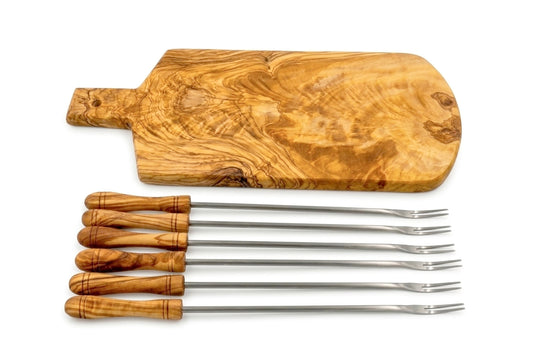 Fondue gift set: olive wood board & 6 fondue forks
