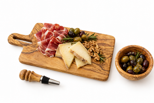 Aperitif gift set: olive wood presentation board, bowl & bottle stopper