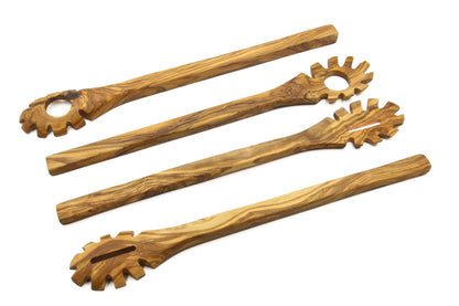 Eco-conscious choice: olive wood pasta twirling fork