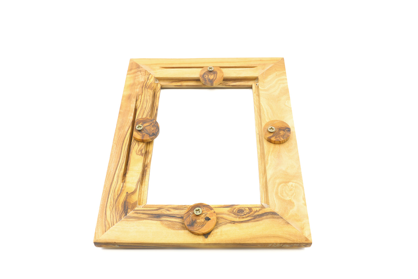 Elegant vintage-inspired frame, a statement piece for photos