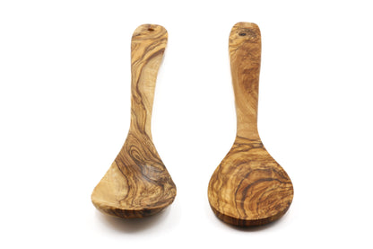 Experience the charm of olive wood with this stirring spoon