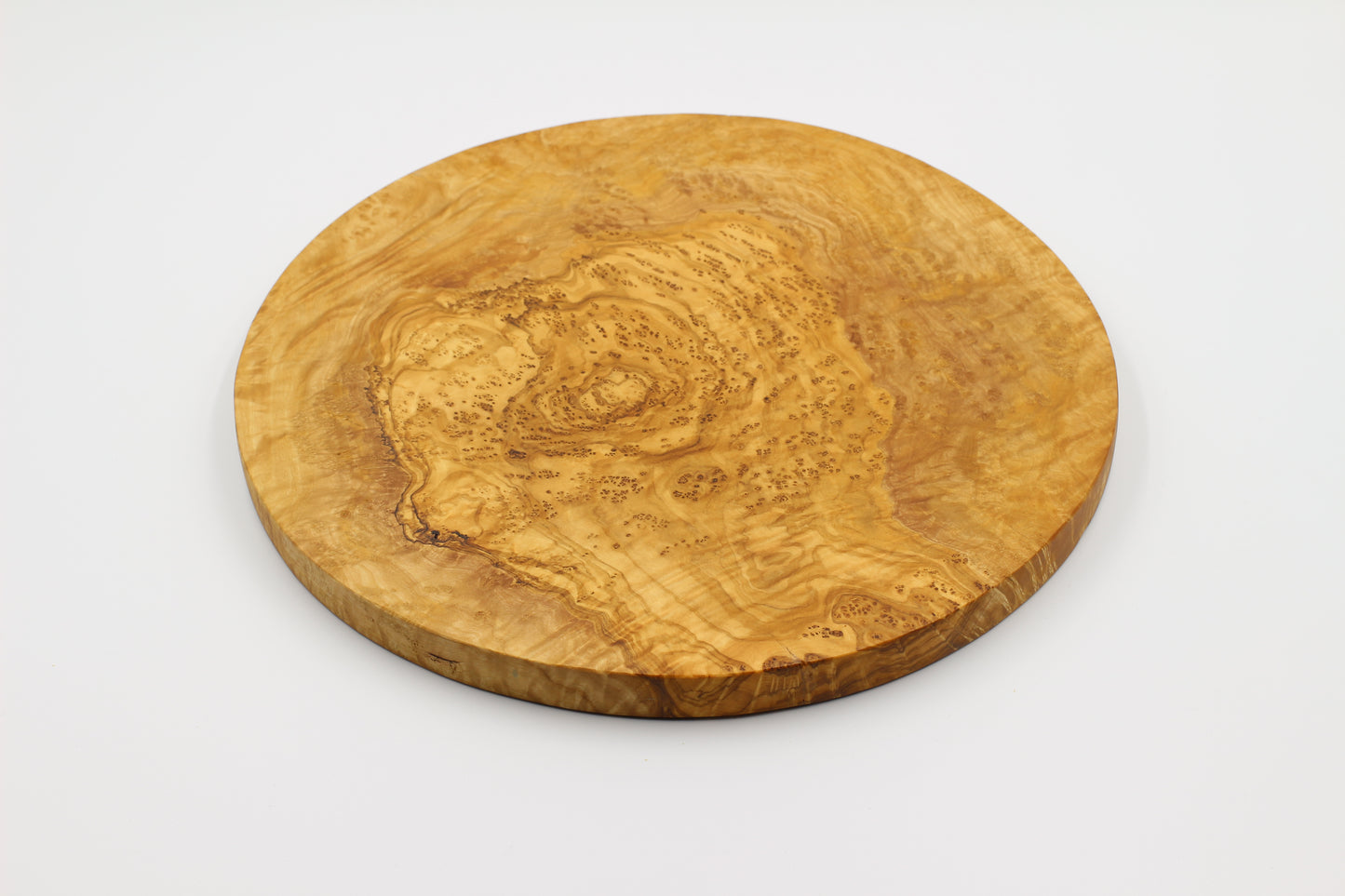 Olivewood pizza serving board